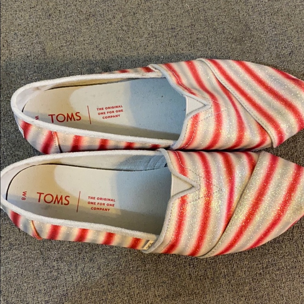 PRICE ⬇️Toms Sparkle Red, Cream and Gray Striped Shoe 8w